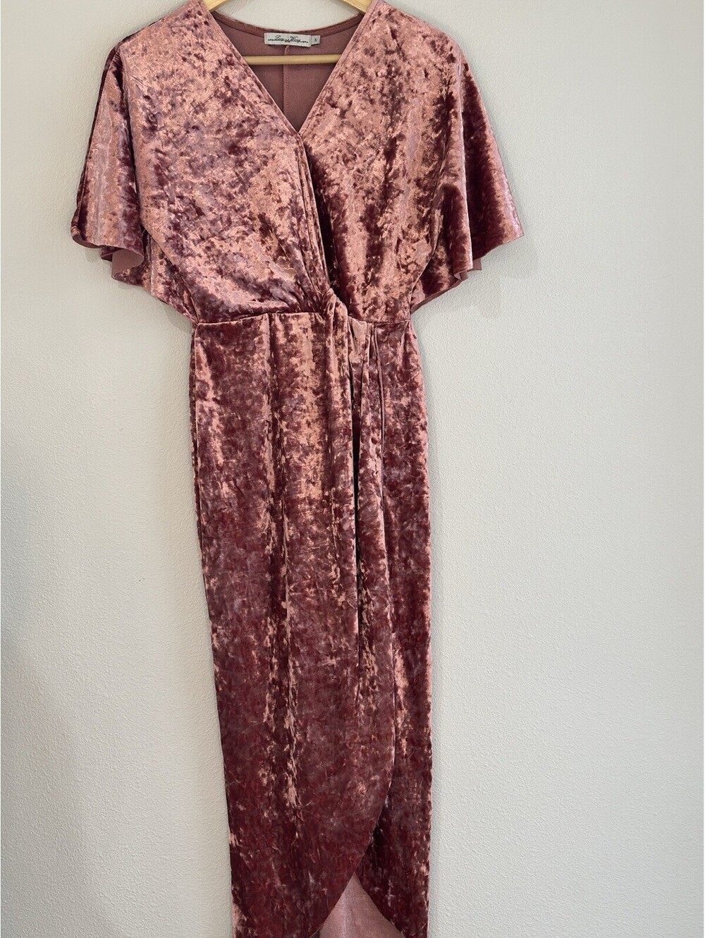 Lucy Wang Rose Pink Crushed Velvet Batwing Wrap Dress Women’s Size Small